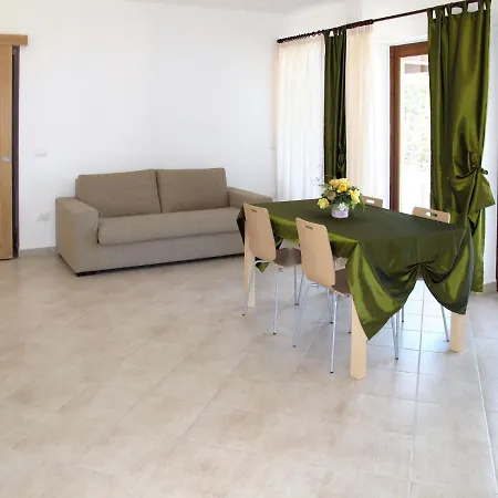 Feriehus Villaggio Turistico Gravina Resort - Villa 3 *